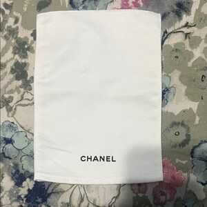 CHANEL White Fabric dust bag